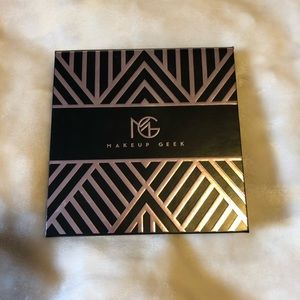 Makeup Geek Manny MUA palette